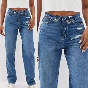 NWT American Eagle Fold Over Waist Baggy Straight Leg Jean Ripped Jeans